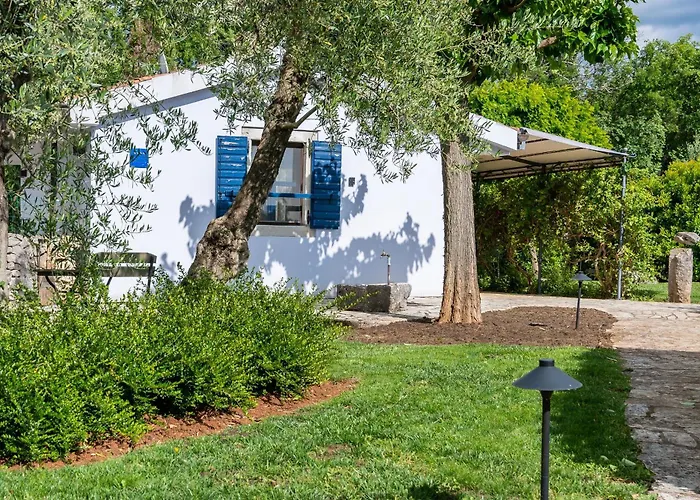 Blue House By El-pi Tours Vakantiehuis *