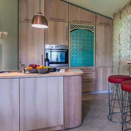 Blue House By El-pi Tours بيت للعطل *